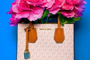 マイケルコースの財布選びで迷っていませんか？選び方、人気モデルを徹底解説！